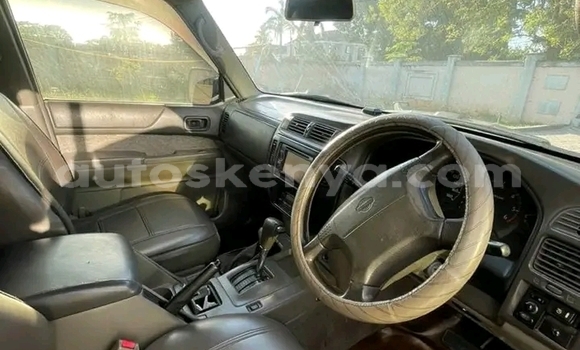 Nunua Ilio tumika Nissan Safari Nyingine Gari ndani ya Garsen nchini Pwani Nunua Ilio tumika Nissan Safari Nyingine Gari ndani ya Garsen nchini Pwani