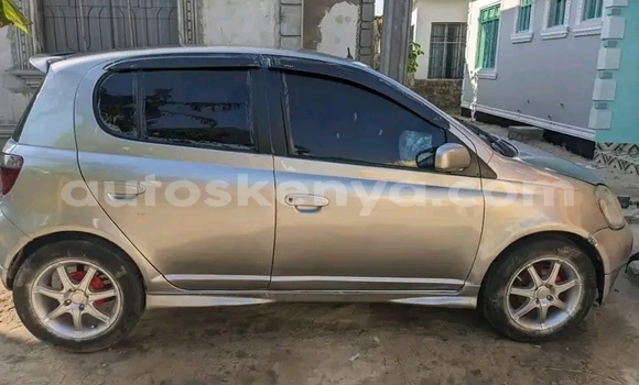 Nunua Ilio tumika Toyota Vitz Nyingine Gari ndani ya Bute nchini Kaskazini Mashariki mwa Kenya Nunua Ilio tumika Toyota Vitz Nyingine Gari ndani ya Bute nchini Kaskazini Mashariki mwa Kenya
