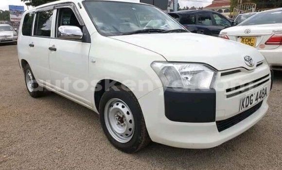 Buy Used Toyota Probox White Car in Machakos in East Kenya
