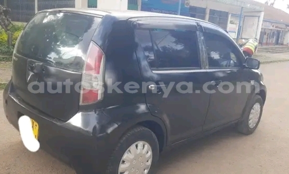 Nunua Ilio tumika Toyota Passo Nyeusi Gari ndani ya Griftu nchini Kaskazini Mashariki mwa Kenya Nunua Ilio tumika Toyota Passo Nyeusi Gari ndani ya Griftu nchini Kaskazini Mashariki mwa Kenya