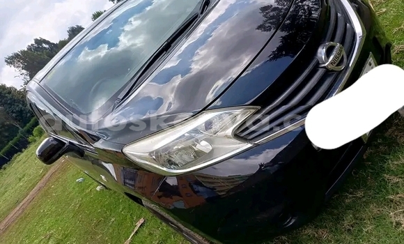 Nunua Ilio tumika Nissan Note Nyeusi Gari ndani ya Griftu nchini Kaskazini Mashariki mwa Kenya Nunua Ilio tumika Nissan Note Nyeusi Gari ndani ya Griftu nchini Kaskazini Mashariki mwa Kenya