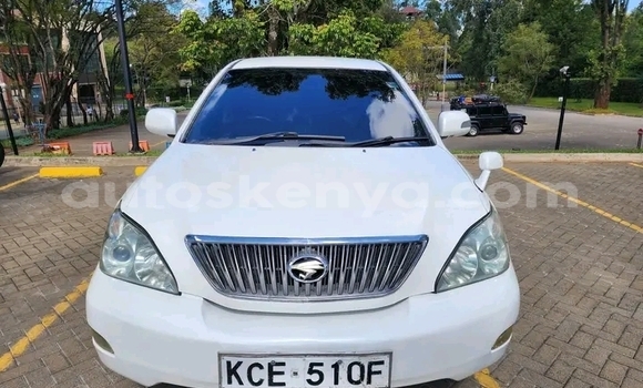 Nunua Ilio tumika Toyota Harrier Nyeupe Gari ndani ya Kaloleni nchini Pwani Nunua Ilio tumika Toyota Harrier Nyeupe Gari ndani ya Kaloleni nchini Pwani