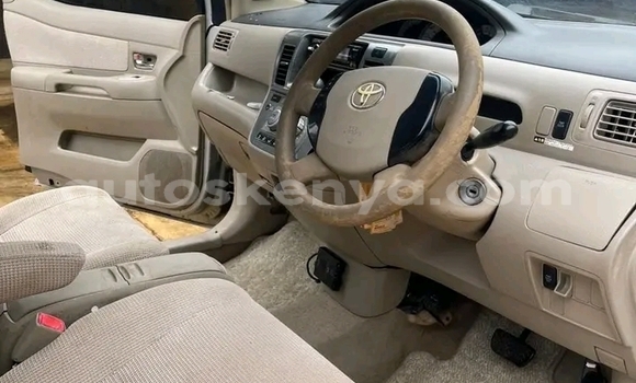 Nunua Ilio tumika Toyota Raum Nyingine Gari ndani ya Chuka nchini Mashariki ya Kenya Nunua Ilio tumika Toyota Raum Nyingine Gari ndani ya Chuka nchini Mashariki ya Kenya