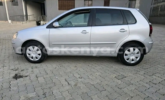 Nunua Ilio tumika Volkswagen Polo Nyingine Gari ndani ya Changamwe nchini Pwani Nunua Ilio tumika Volkswagen Polo Nyingine Gari ndani ya Changamwe nchini Pwani