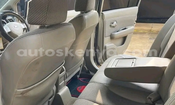 Nunua Ilio tumika Nissan tiida Nyingine Gari ndani ya Isiolo nchini Mashariki ya Kenya Nunua Ilio tumika Nissan tiida Nyingine Gari ndani ya Isiolo nchini Mashariki ya Kenya