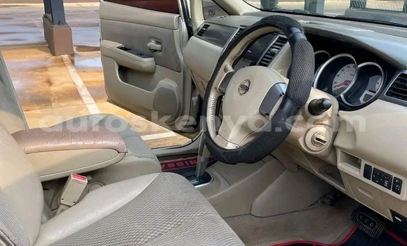 Nunua Ilio tumika Nissan tiida Nyingine Gari ndani ya Isiolo nchini Mashariki ya Kenya Nunua Ilio tumika Nissan tiida Nyingine Gari ndani ya Isiolo nchini Mashariki ya Kenya