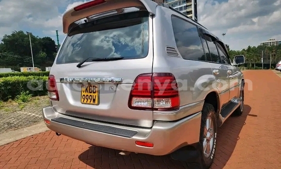 Nunua Ilio tumika Toyota Land Cruiser Nyingine Gari ndani ya Habaswein nchini Kaskazini Mashariki mwa Kenya Nunua Ilio tumika Toyota Land Cruiser Nyingine Gari ndani ya Habaswein nchini Kaskazini Mashariki mwa Kenya