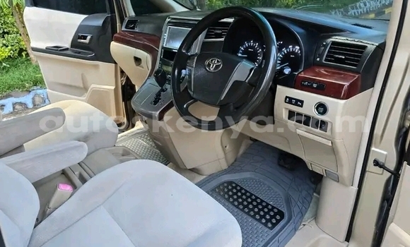 Nunua Ilio tumika Toyota Alphard Nyingine Gari ndani ya Bute nchini Kaskazini Mashariki mwa Kenya Nunua Ilio tumika Toyota Alphard Nyingine Gari ndani ya Bute nchini Kaskazini Mashariki mwa Kenya