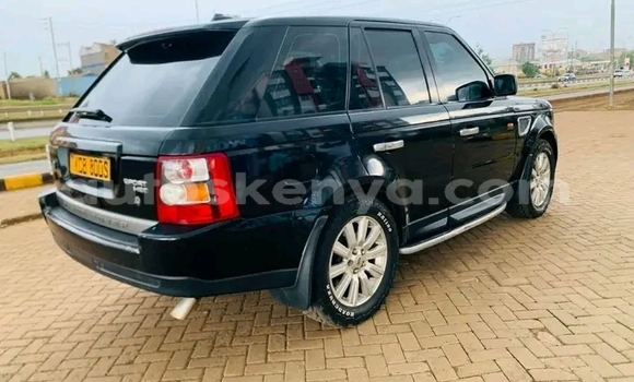 Nunua Ilio tumika Range Rover Range Rover Nyeusi Gari ndani ya Bute nchini Kaskazini Mashariki mwa Kenya Nunua Ilio tumika Range Rover Range Rover Nyeusi Gari ndani ya Bute nchini Kaskazini Mashariki mwa Kenya