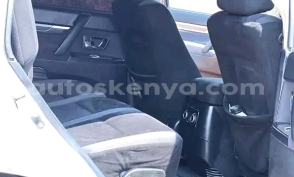 Buy Used Mitsubishi Strada Other Car in Habaswein in Northeast Kenya Buy Used Mitsubishi Strada Other Car in Habaswein in Northeast Kenya