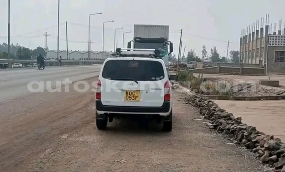Nunua Ilio tumika Toyota Probox Nyeupe Gari ndani ya Kangonde nchini Mashariki Nunua Ilio tumika Toyota Probox Nyeupe Gari ndani ya Kangonde nchini Mashariki