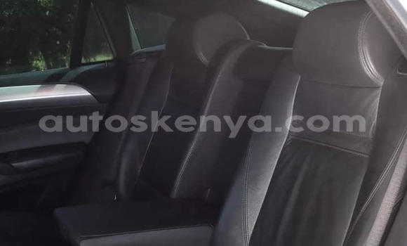 Oofamaa BMW X6 White Makiinaa iti Bissil keessatti Nairobi keessatti Oofamaa BMW X6 White Makiinaa iti Bissil keessatti Nairobi keessatti