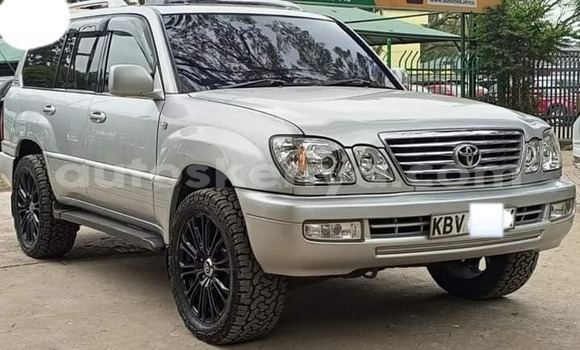 Oofamaa Toyota Land Cruiser Other Makiinaa iti Bomet keessatti Rift Valley keessatti Oofamaa Toyota Land Cruiser Other Makiinaa iti Bomet keessatti Rift Valley keessatti