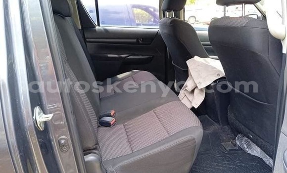 Oofamaa Toyota Hilux Other Makiinaa iti Bungoma keessatti West Kenya keessatti Oofamaa Toyota Hilux Other Makiinaa iti Bungoma keessatti West Kenya keessatti