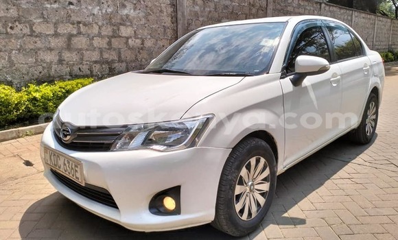 Nunua Ilio tumika Toyota Axio Nyeupe Gari ndani ya Mto Athi nchini Nairobi