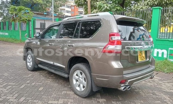 Nunua Ilio tumika Toyota Prado Nyeusi Gari ndani ya Busia nchini West Kenya Nunua Ilio tumika Toyota Prado Nyeusi Gari ndani ya Busia nchini West Kenya