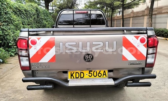 Nunua Ilio tumika Isuzu D–MAX Nyingine Gari ndani ya Bissil nchini Nairobi Nunua Ilio tumika Isuzu D–MAX Nyingine Gari ndani ya Bissil nchini Nairobi