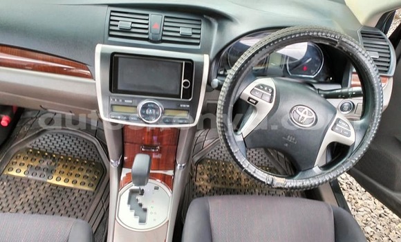 Nunua Ilio tumika Toyota Allion Nyingine Gari ndani ya Iten nchini Bonde la Ufafanuzi Nunua Ilio tumika Toyota Allion Nyingine Gari ndani ya Iten nchini Bonde la Ufafanuzi