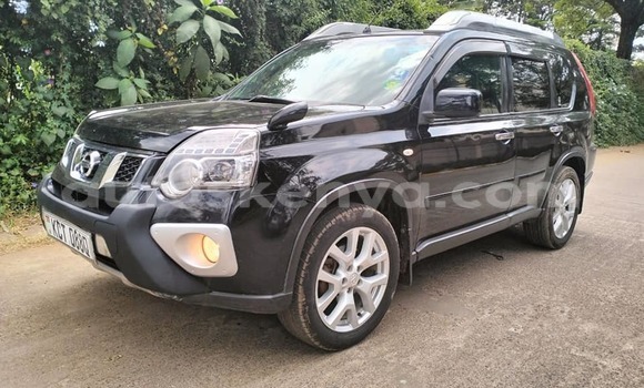 Nunua Ilio tumika Nissan X–Trail Nyeusi Gari ndani ya Bissil nchini Nairobi Nunua Ilio tumika Nissan X–Trail Nyeusi Gari ndani ya Bissil nchini Nairobi