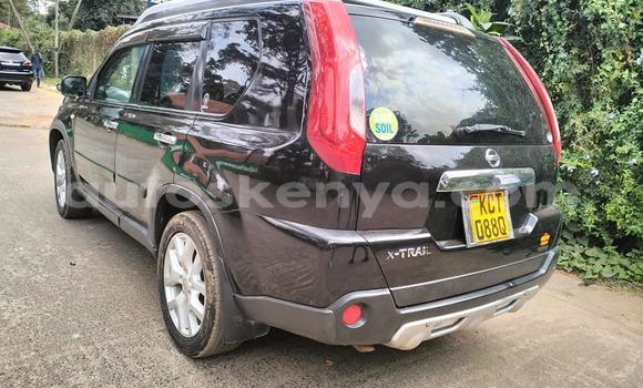 Nunua Ilio tumika Nissan X–Trail Nyeusi Gari ndani ya Bissil nchini Nairobi Nunua Ilio tumika Nissan X–Trail Nyeusi Gari ndani ya Bissil nchini Nairobi