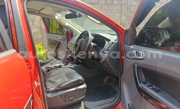 Nunua Ilio tumika Ford Mustang Nyekundu Gari ndani ya Bissil nchini Nairobi Nunua Ilio tumika Ford Mustang Nyekundu Gari ndani ya Bissil nchini Nairobi