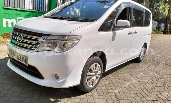 Nunua Ilio tumika Nissan Serena Nyeupe Gari ndani ya Mto Athi nchini Nairobi