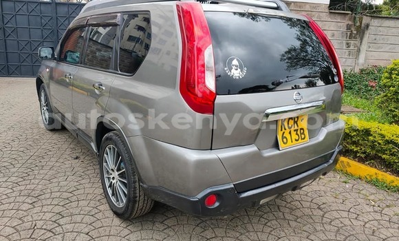 Oofamaa Nissan X–Trail Other Makiinaa iti Bura keessatti Northeast Kenya keessatti Oofamaa Nissan X–Trail Other Makiinaa iti Bura keessatti Northeast Kenya keessatti