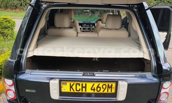 Oofamaa Range Rover Evoque Black Makiinaa iti Changamwe keessatti Coast keessatti Oofamaa Range Rover Evoque Black Makiinaa iti Changamwe keessatti Coast keessatti