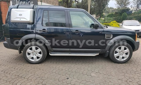 Oofamaa Land Rover Discovery Black Makiinaa iti Bissil keessatti Nairobi keessatti Oofamaa Land Rover Discovery Black Makiinaa iti Bissil keessatti Nairobi keessatti