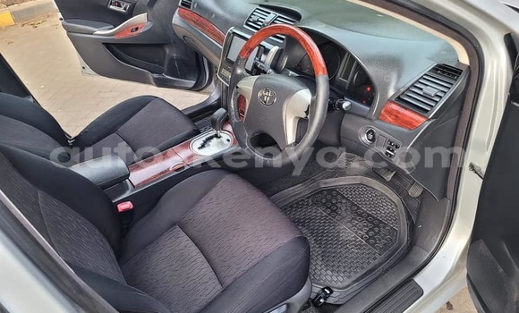 Oofamaa Toyota Allion Black Makiinaa iti Bungoma keessatti West Kenya keessatti Oofamaa Toyota Allion Black Makiinaa iti Bungoma keessatti West Kenya keessatti