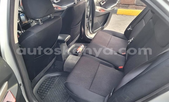 Oofamaa Toyota Allion Black Makiinaa iti Bungoma keessatti West Kenya keessatti Oofamaa Toyota Allion Black Makiinaa iti Bungoma keessatti West Kenya keessatti