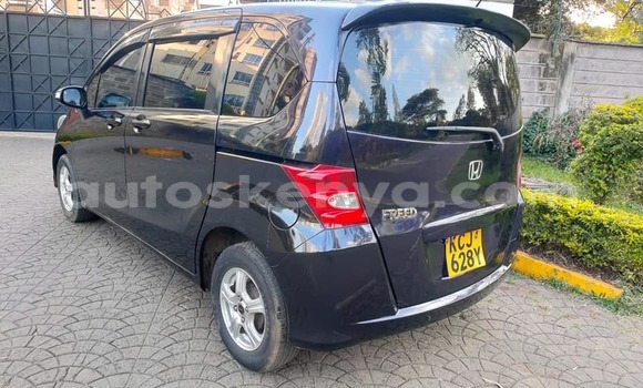 Oofamaa Honda Freed Black Makiinaa iti Bura keessatti Northeast Kenya keessatti Oofamaa Honda Freed Black Makiinaa iti Bura keessatti Northeast Kenya keessatti