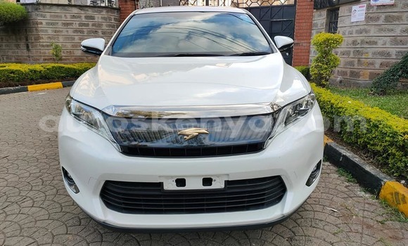 Nunua Ilio tumika Toyota Harrier Nyeupe Gari ndani ya Busia nchini West Kenya Nunua Ilio tumika Toyota Harrier Nyeupe Gari ndani ya Busia nchini West Kenya