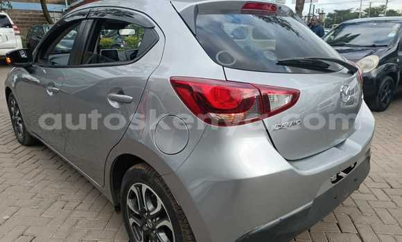 Nunua Mpya Mazda Demio Fedha Gari ndani ya Nairobi nchini Nairobi Nunua Mpya Mazda Demio Fedha Gari ndani ya Nairobi nchini Nairobi