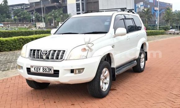 Oofamaa Toyota Prado Other Makiinaa iti Nairobi keessatti Nairobi keessatti