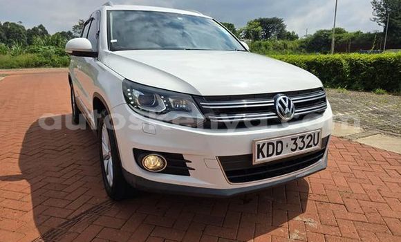 Buy Used Volkswagen Tiguan Red Car in Nairobi in Nairobi Buy Used Volkswagen Tiguan Red Car in Nairobi in Nairobi
