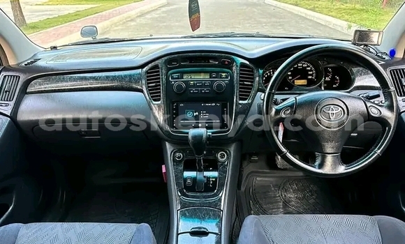 Buy Used Toyota Kruger Black Car in Chuka in East Kenya Buy Used Toyota Kruger Black Car in Chuka in East Kenya