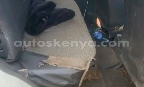 Buy Used Mitsubishi Pajero White Car in Kakamega in West Kenya Buy Used Mitsubishi Pajero White Car in Kakamega in West Kenya