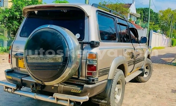 Buy Used Toyota Land Cruiser Other Car in Gilgil in Central Buy Used Toyota Land Cruiser Other Car in Gilgil in Central