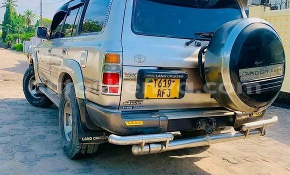 Buy Used Toyota Land Cruiser Other Car in Bute in Northeast Kenya Buy Used Toyota Land Cruiser Other Car in Bute in Northeast Kenya