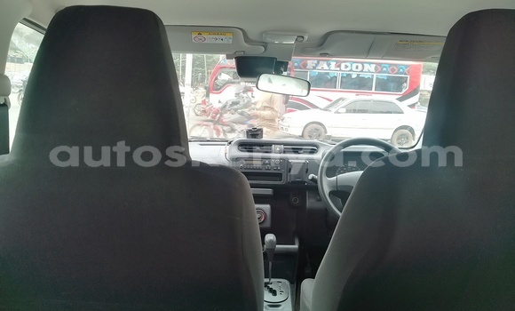 Buy New Toyota Probox White Car in Nairobi in Nairobi Buy New Toyota Probox White Car in Nairobi in Nairobi