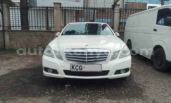 Buy Used Mercedes-Benz E200 White Car in Nairobi in Nairobi Buy Used Mercedes-Benz E200 White Car in Nairobi in Nairobi
