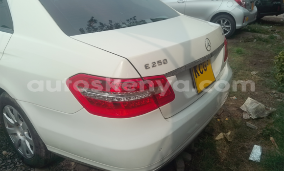 Buy Used Mercedes-Benz E200 White Car in Nairobi in Nairobi Buy Used Mercedes-Benz E200 White Car in Nairobi in Nairobi