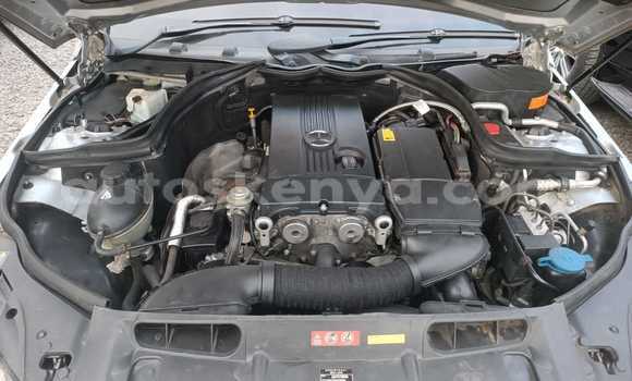 Nunua Ilio tumika Mercedes-Benz C250 coupe Fedha Gari ndani ya Nairobi nchini Nairobi Nunua Ilio tumika Mercedes-Benz C250 coupe Fedha Gari ndani ya Nairobi nchini Nairobi