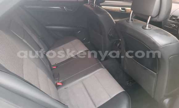 Nunua Ilio tumika Mercedes-Benz C250 coupe Fedha Gari ndani ya Nairobi nchini Nairobi Nunua Ilio tumika Mercedes-Benz C250 coupe Fedha Gari ndani ya Nairobi nchini Nairobi