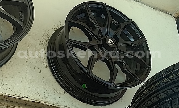 Alloy rims/chromes Nairobi keessatti Nairobi keessatti Alloy rims/chromes Nairobi keessatti Nairobi keessatti