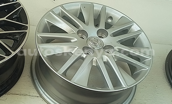 Alloy rims/chromes Nairobi keessatti Nairobi keessatti Alloy rims/chromes Nairobi keessatti Nairobi keessatti
