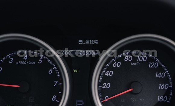 Imported Toyota Mark X White Makiinaa iti Nairobi keessatti Nairobi keessatti Imported Toyota Mark X White Makiinaa iti Nairobi keessatti Nairobi keessatti