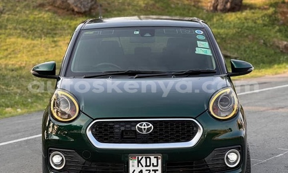 Buy Used Toyota Passo Green Car in Machakos in East Kenya