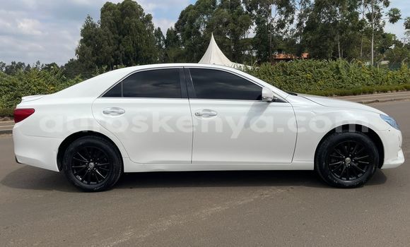 Oofamaa Toyota Mark X White Makiinaa iti Nairobi keessatti Nairobi keessatti Oofamaa Toyota Mark X White Makiinaa iti Nairobi keessatti Nairobi keessatti